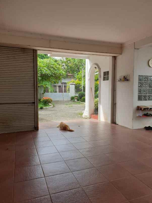 dijual rumah jl kejaksaan iv kreo kec