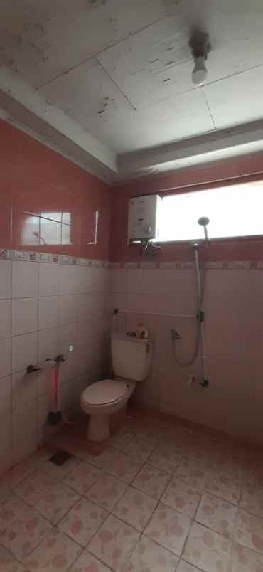 dijual rumah jl kidung turangga