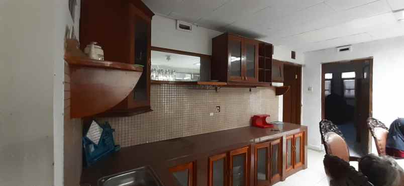 dijual rumah jl kidung turangga