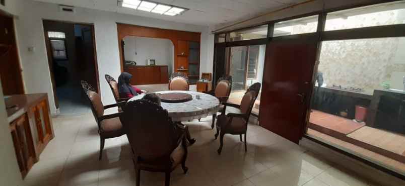 dijual rumah jl kidung turangga