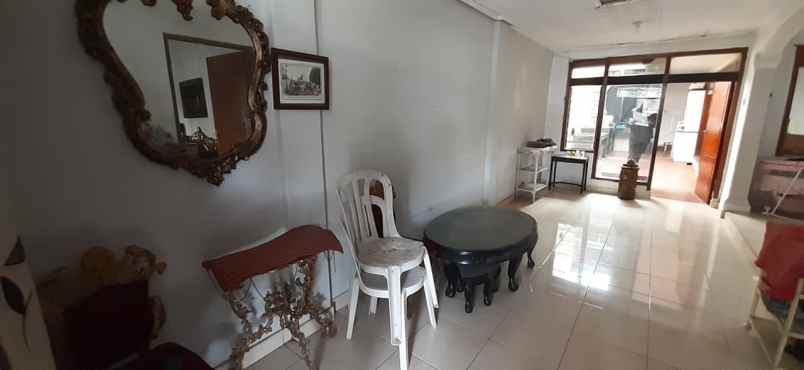 dijual rumah jl kidung turangga