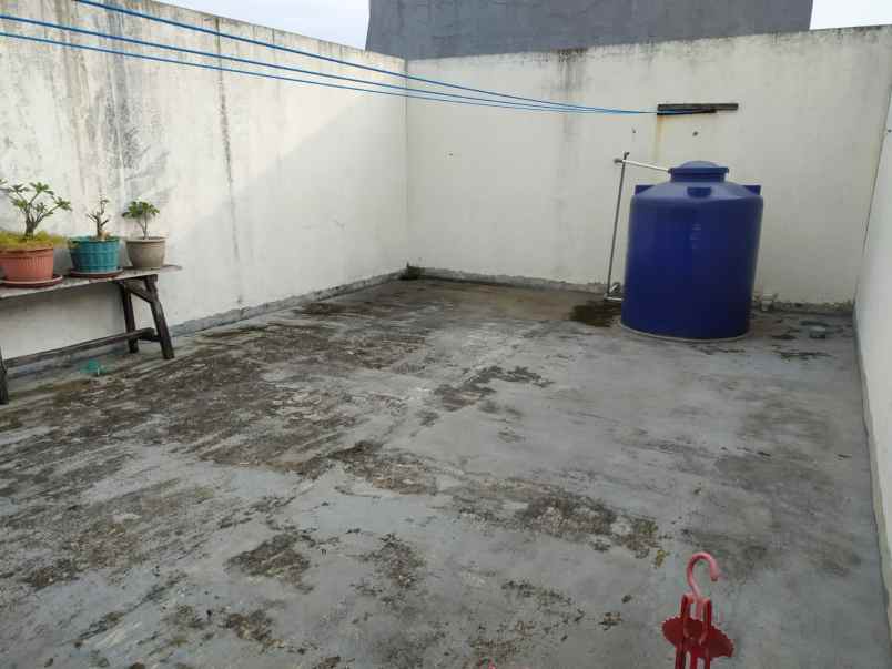 dijual rumah jl kota baru ciateul