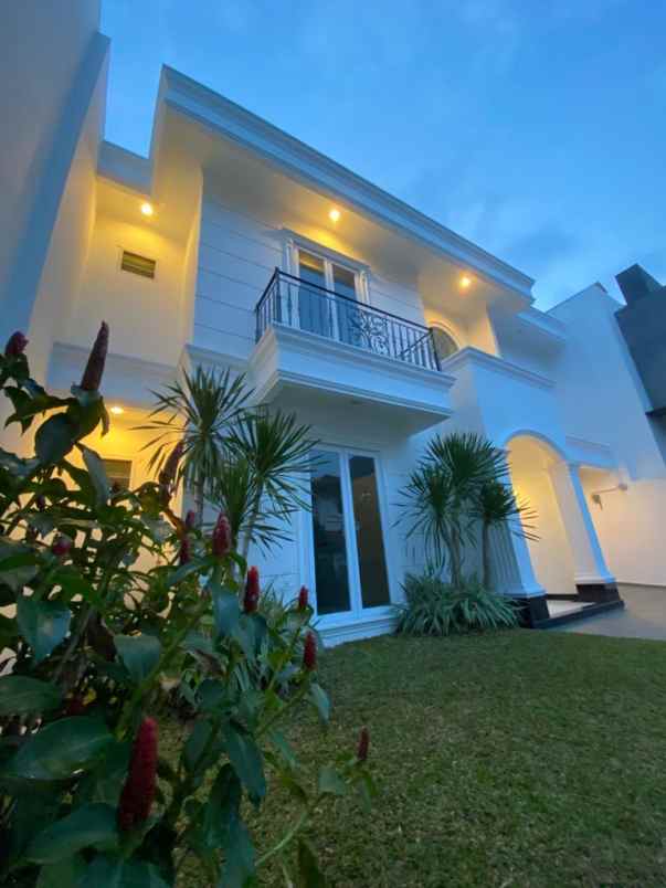 dijual rumah jl lebak bulus raya