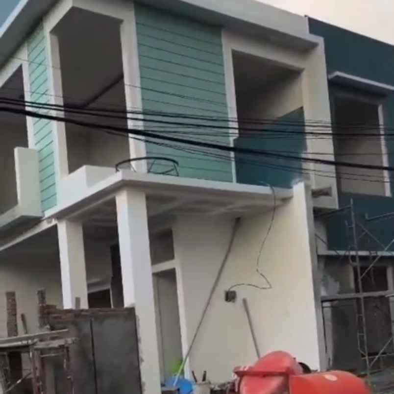dijual rumah jl lebak indah