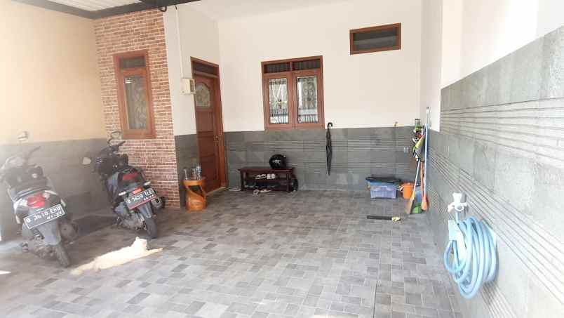 dijual rumah jl manunggal raya cibubur