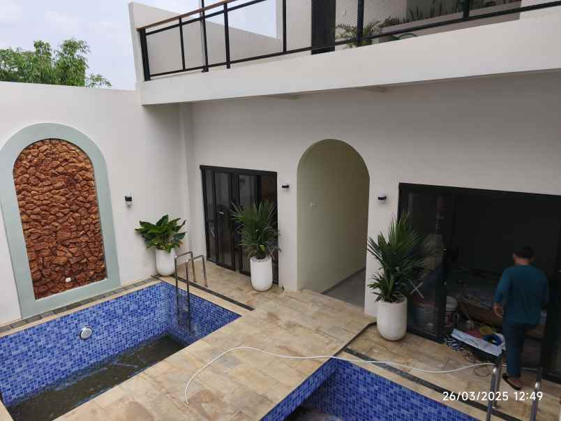 dijual rumah jl palagan km 14 turi