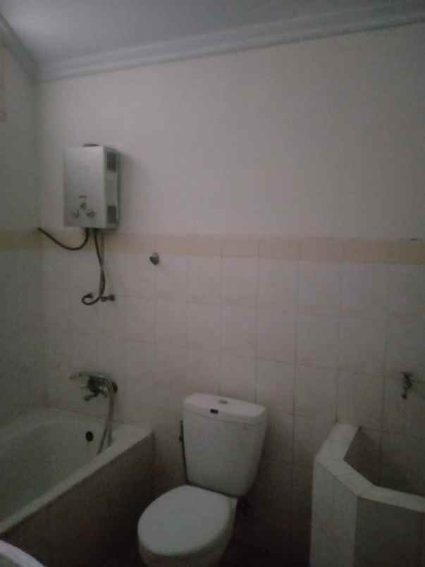 dijual rumah jl palem hijau sidoarum