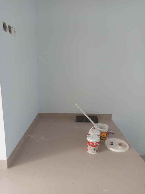 dijual rumah jl pasirembe