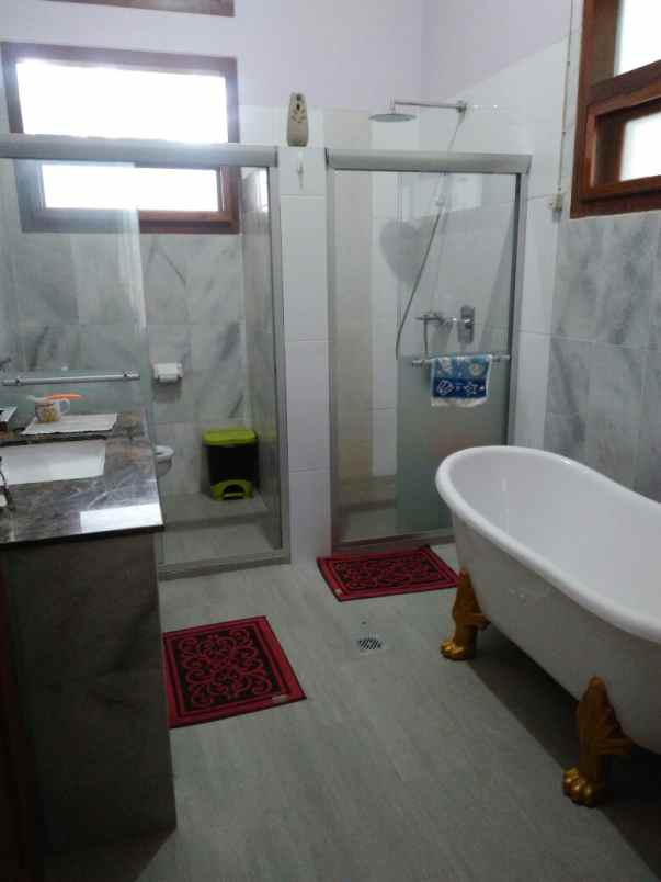 dijual rumah jl puter 9 jurang mangu