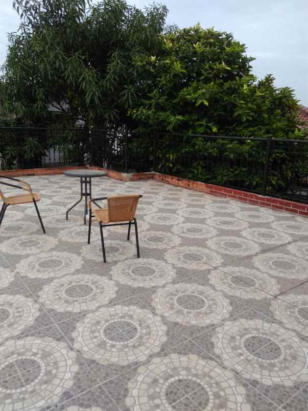 dijual rumah jl puter 9 jurang mangu