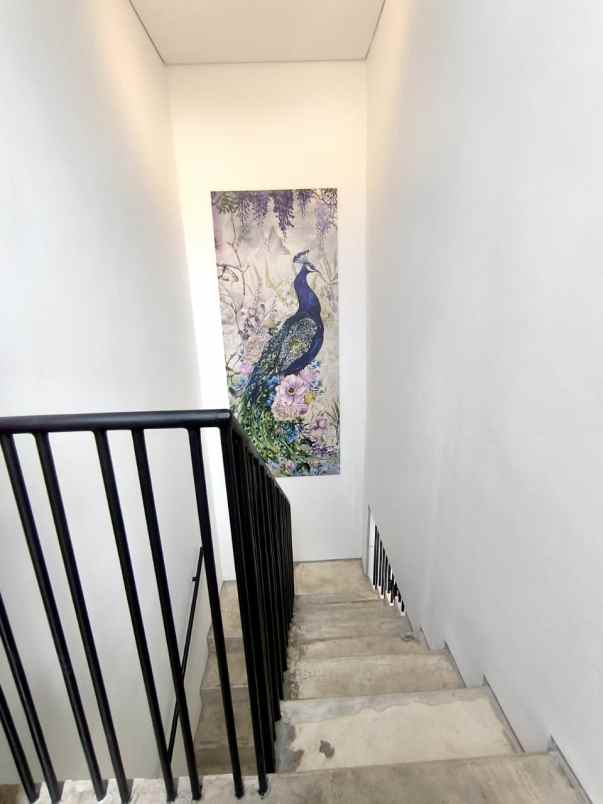 dijual rumah jl raya hankam jatiranggon