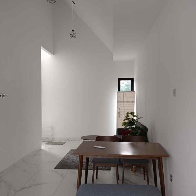 dijual rumah jl raya tenjo