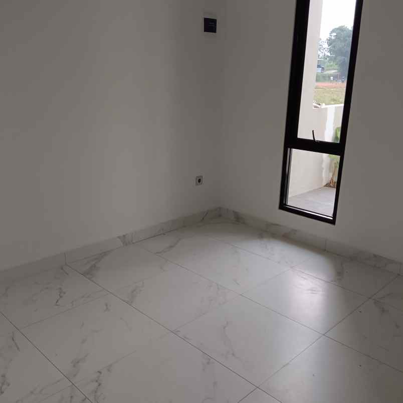 dijual rumah jl raya tenjo