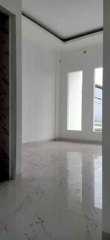 dijual rumah jl sumur bandung 1