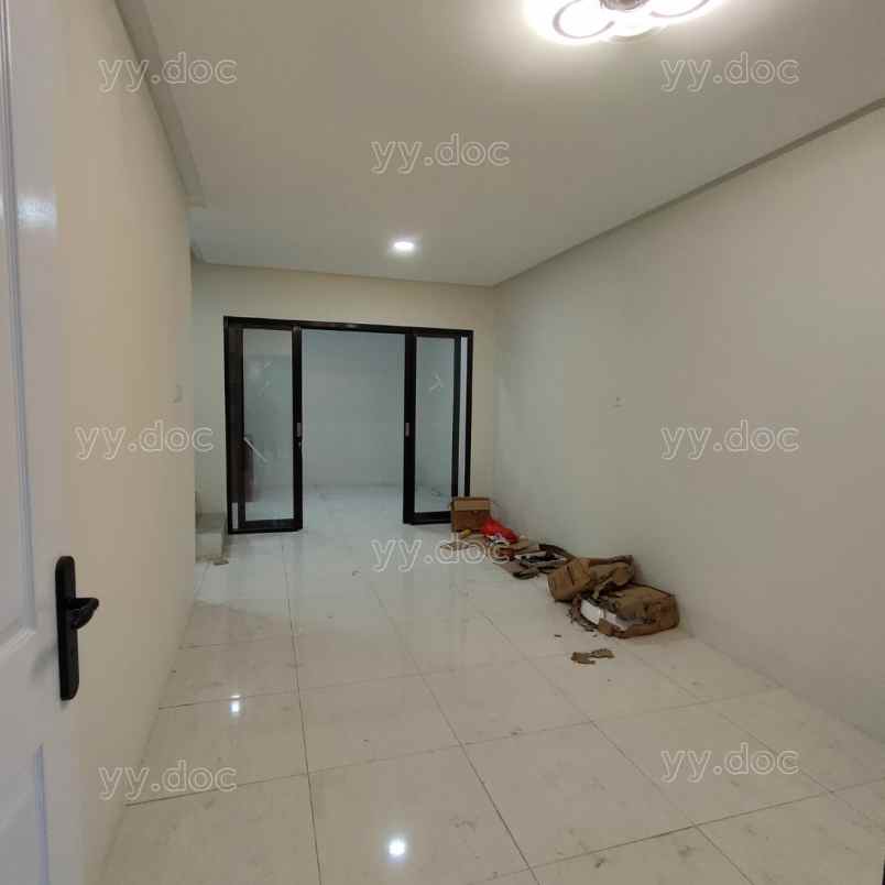 dijual rumah jl telindung