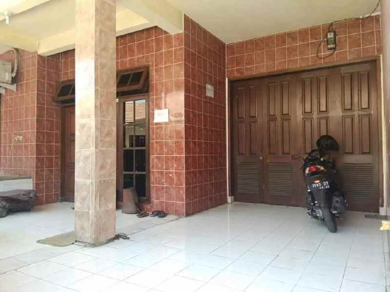 dijual rumah kalikepiting