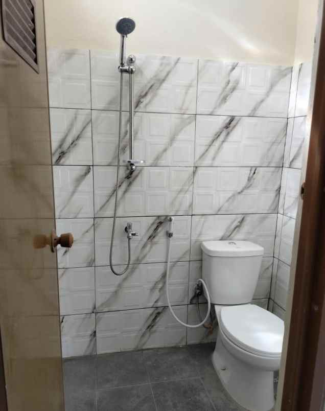 dijual rumah kalitirto