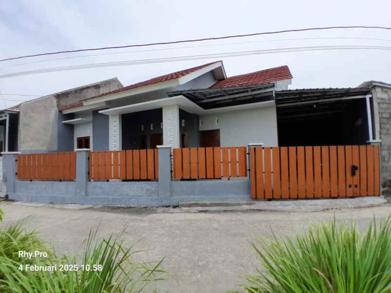 dijual rumah kalitirto berbah sleman