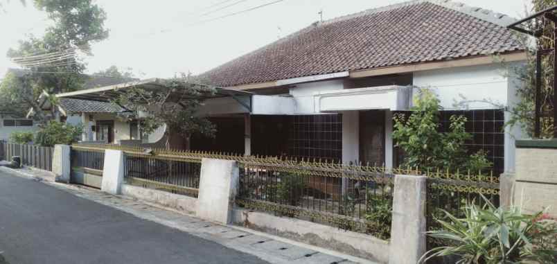 dijual rumah karangalit salatiga