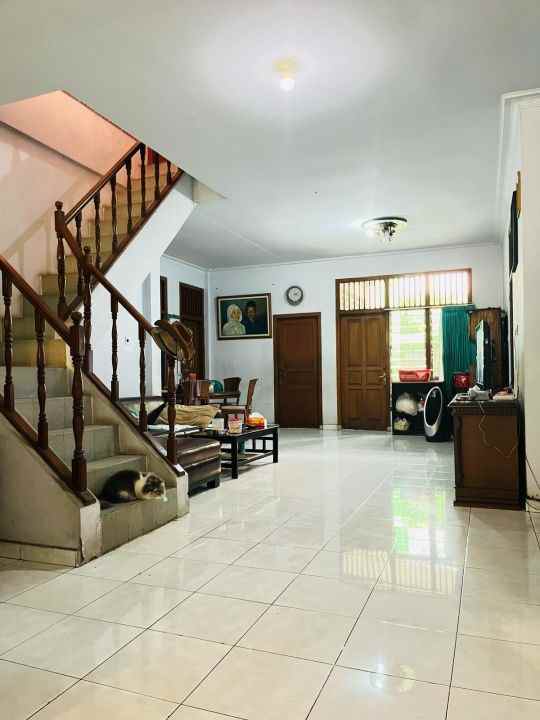 dijual rumah karet kuningan