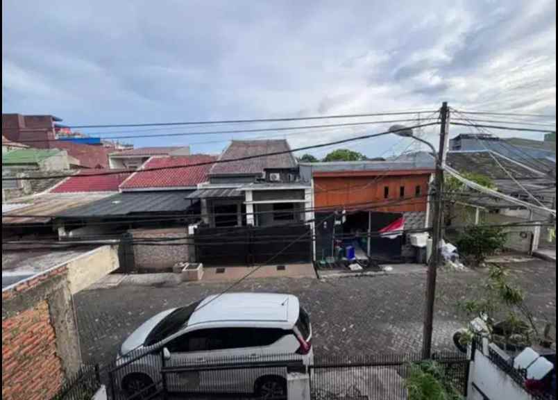 dijual rumah kemang pratama 1 rawalumbu