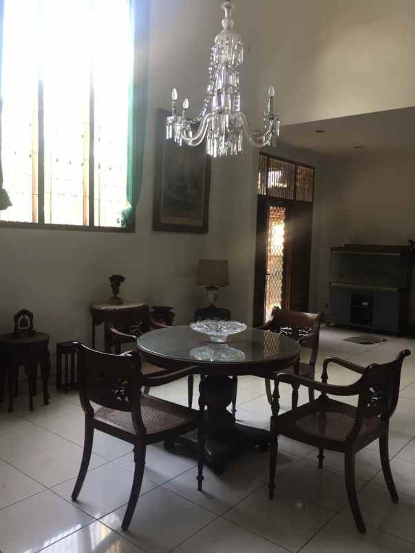 dijual rumah kembangan utara