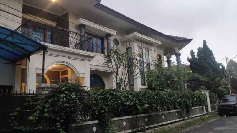dijual rumah komp citra jl purwakarta