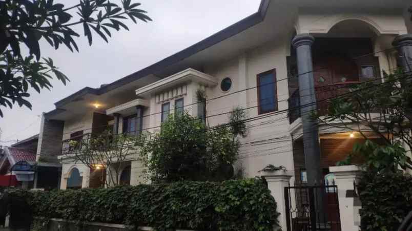 dijual rumah komp citra jl purwakarta