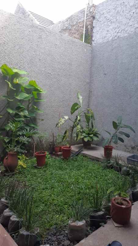 dijual rumah komp srimaya view cilame