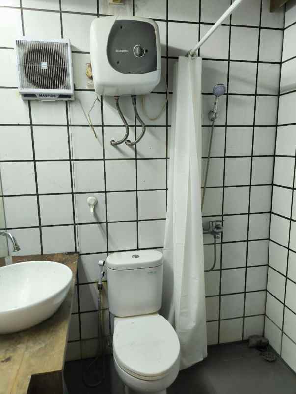 dijual rumah komplek griya cikutra