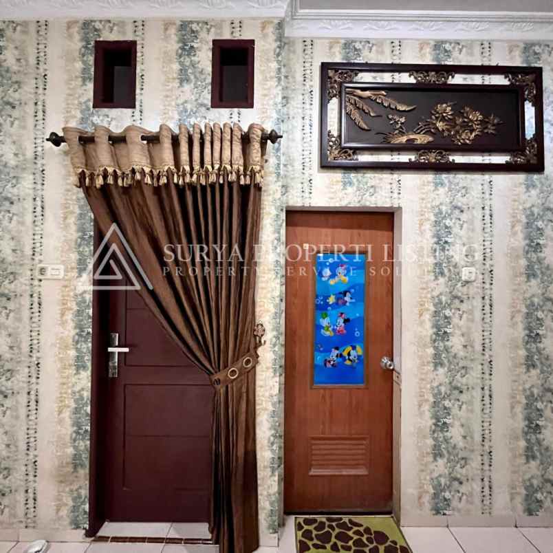 dijual rumah komplek griya permata sari medan selang