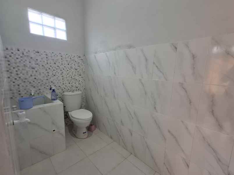 dijual rumah kongklangan kotesan