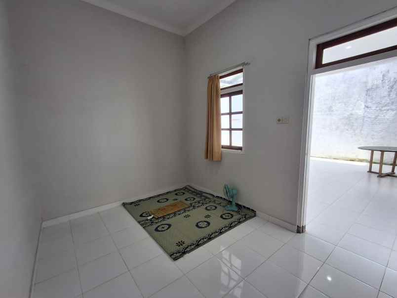 dijual rumah kongklangan kotesan