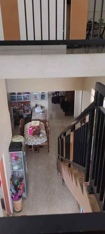 dijual rumah luas pinggir jalan di langensari majalaya