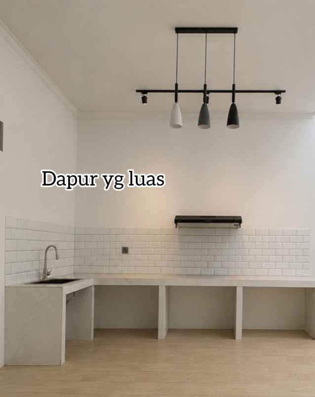 dijual rumah mainroad arcamanik