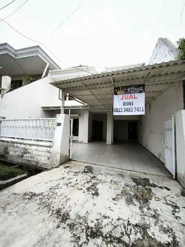 dijual rumah margorejo indah