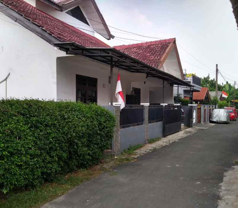 dijual rumah mekarsari cimanggis