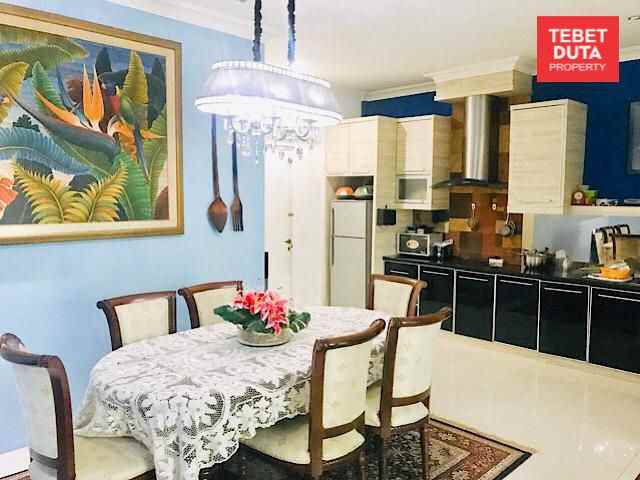 dijual rumah menteng