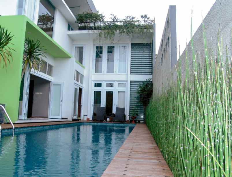 dijual rumah mewah di sentul city bogor