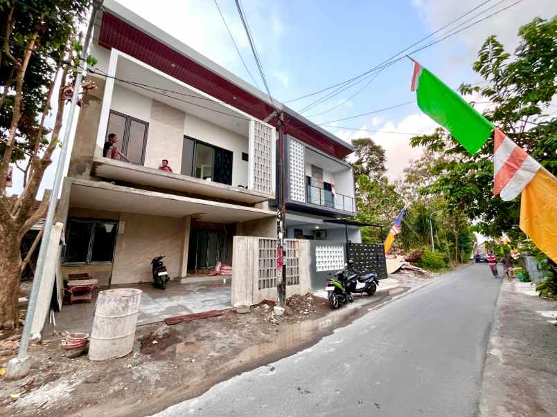 dijual rumah minomartani sleman yogyakarta
