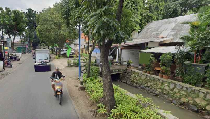 dijual rumah moch kahfi ii jagakarsa