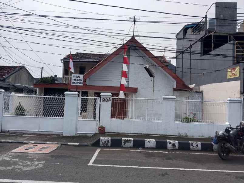 dijual rumah mt haryono sukasari kota