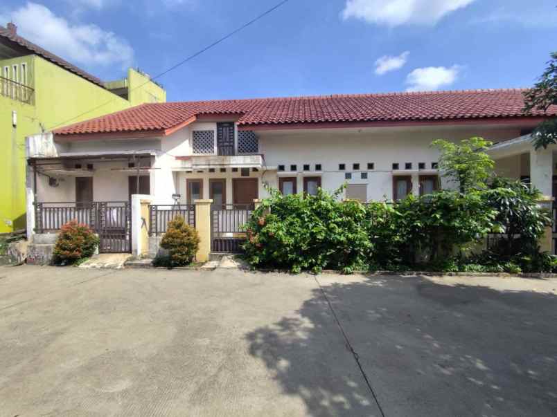 dijual rumah murah hitung tanah dalam komplek