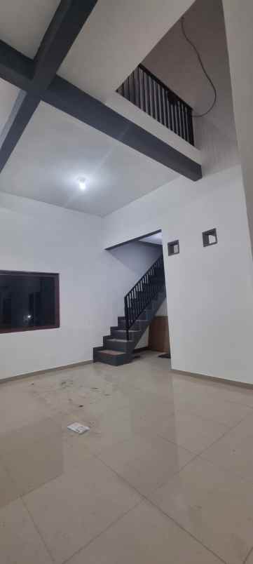 dijual rumah murah perumahan oma view kota malang