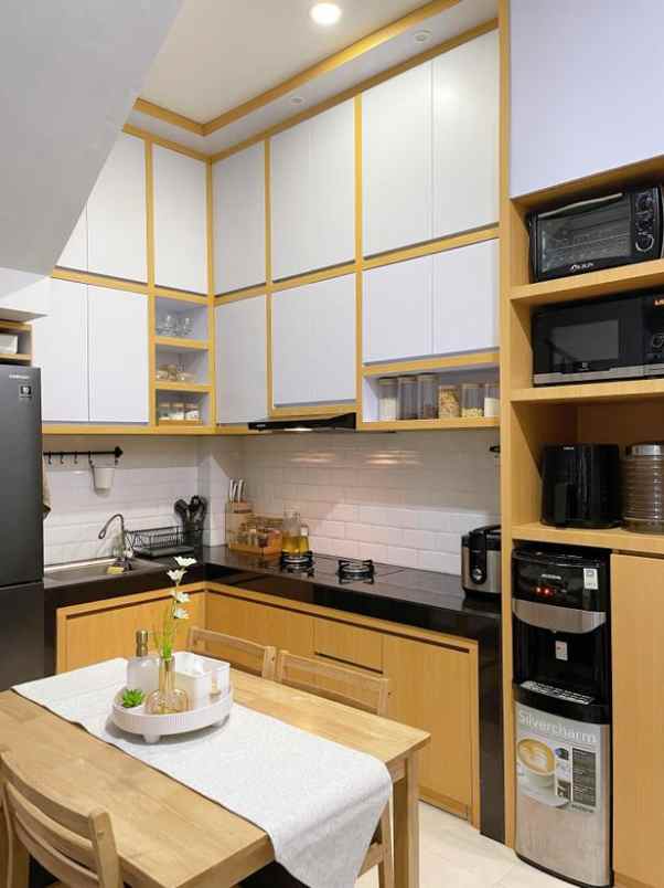 dijual rumah nevada townhouse batujajar kbb