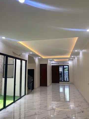 dijual rumah penggilingan