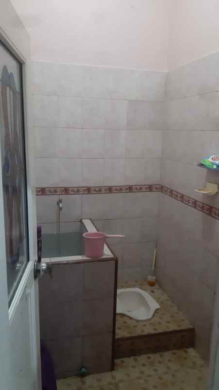 dijual rumah permata depok regency