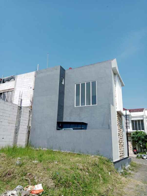 dijual rumah perumahan area tasikmadu malang