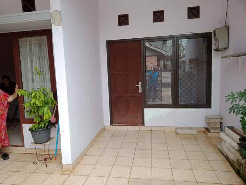dijual rumah perumahan bintara jaya