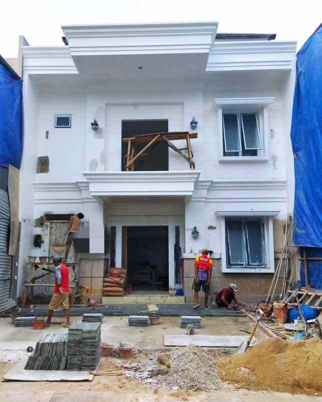 dijual rumah perumahan kota wisata cibubur